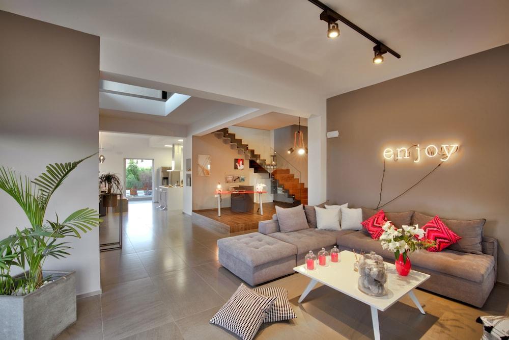 Kastellakia Executive Villa ريثيمنو المظهر الخارجي الصورة